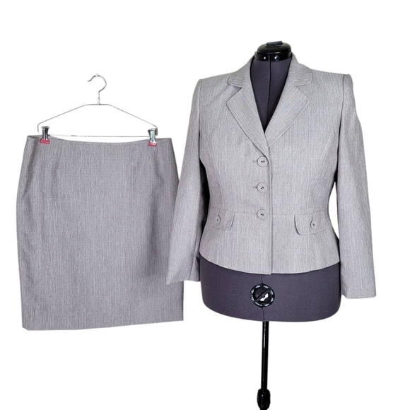 Le Suit Skirt Suit Size 16P Heather Brown Textured Button Pockets Back Zip Lined - Picture 1 of 10